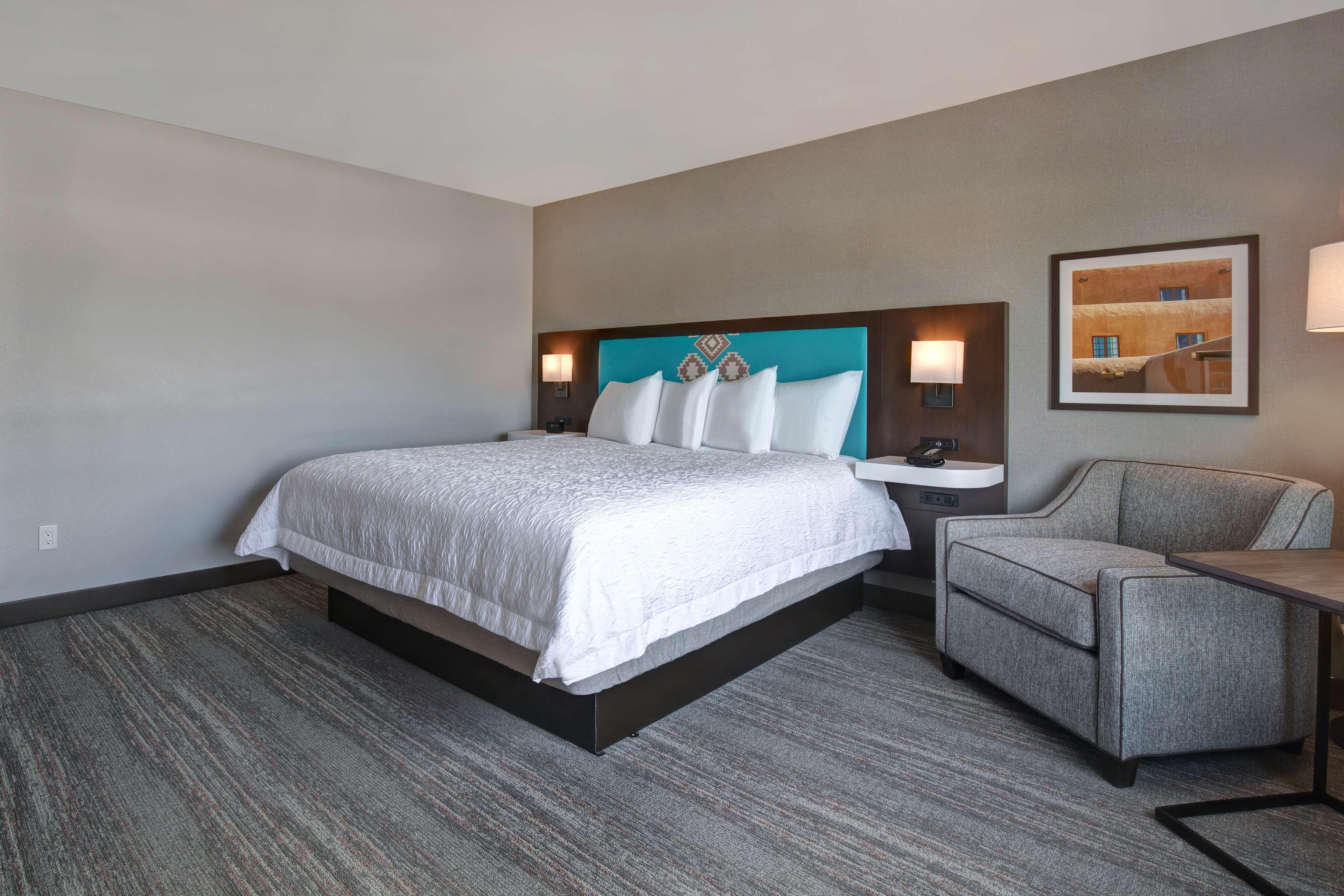 Fairfield & By Marriott Santa Fe