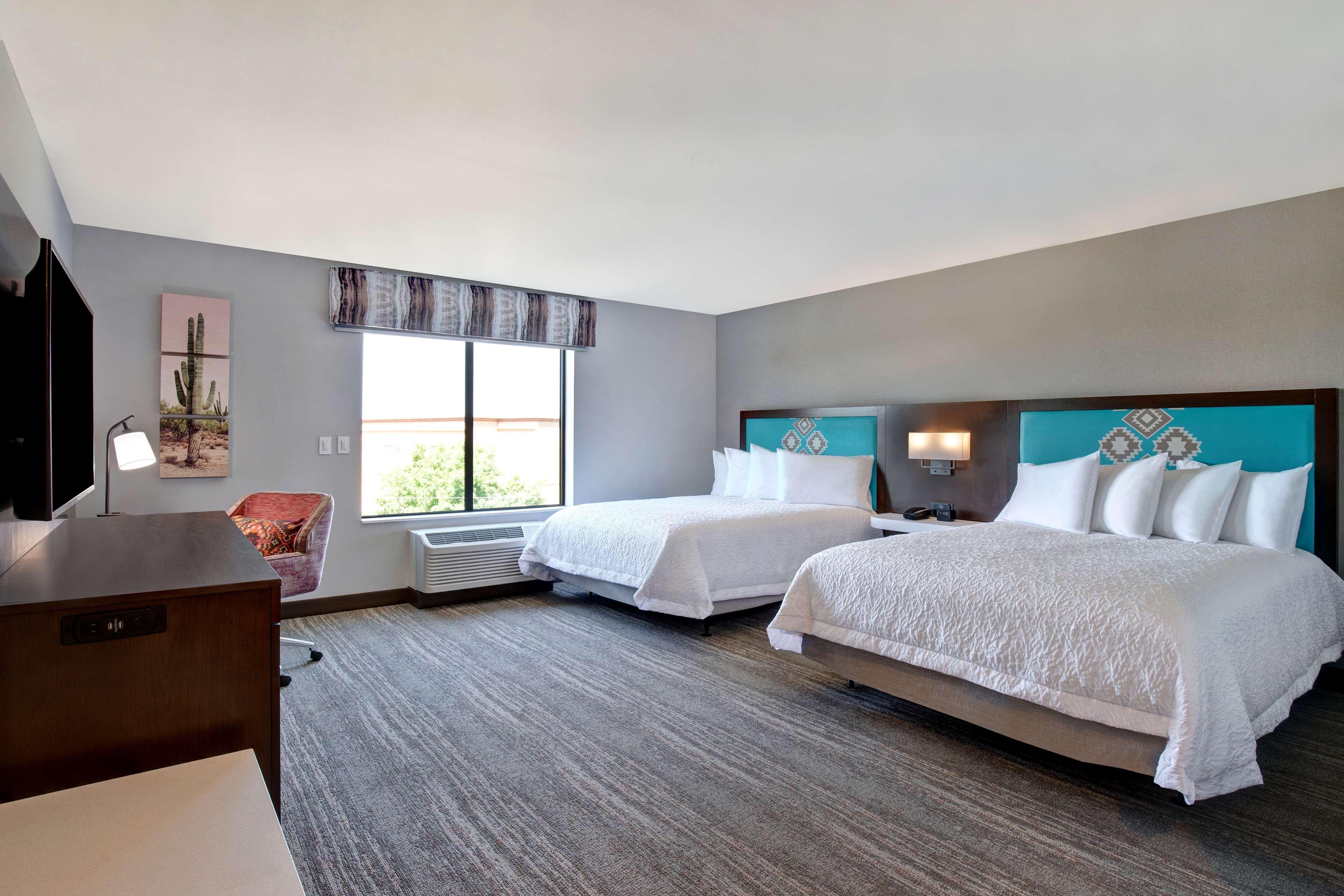 Hotel Fairfield & By Marriott