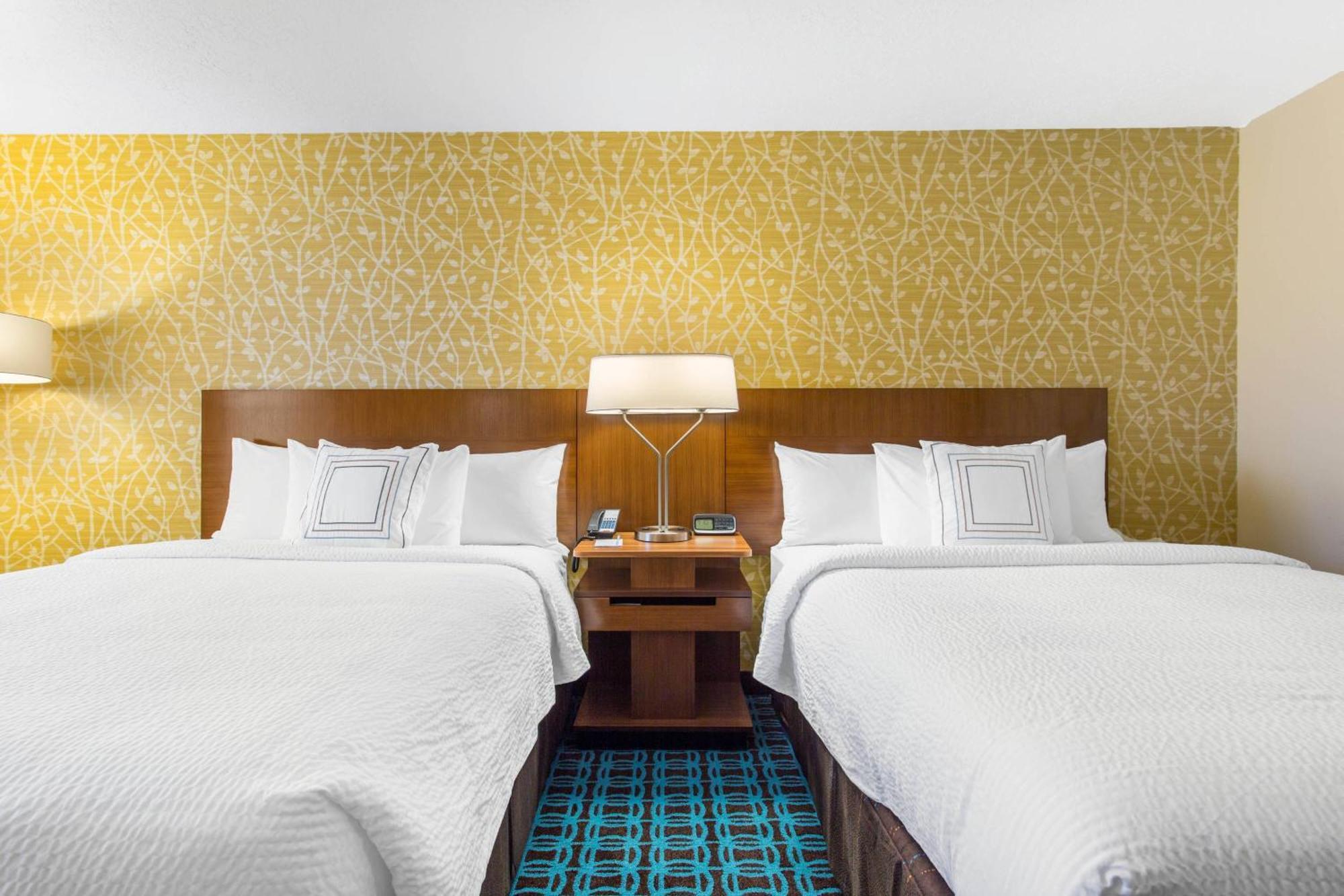 Hotel Fairfield & By Marriott 3*